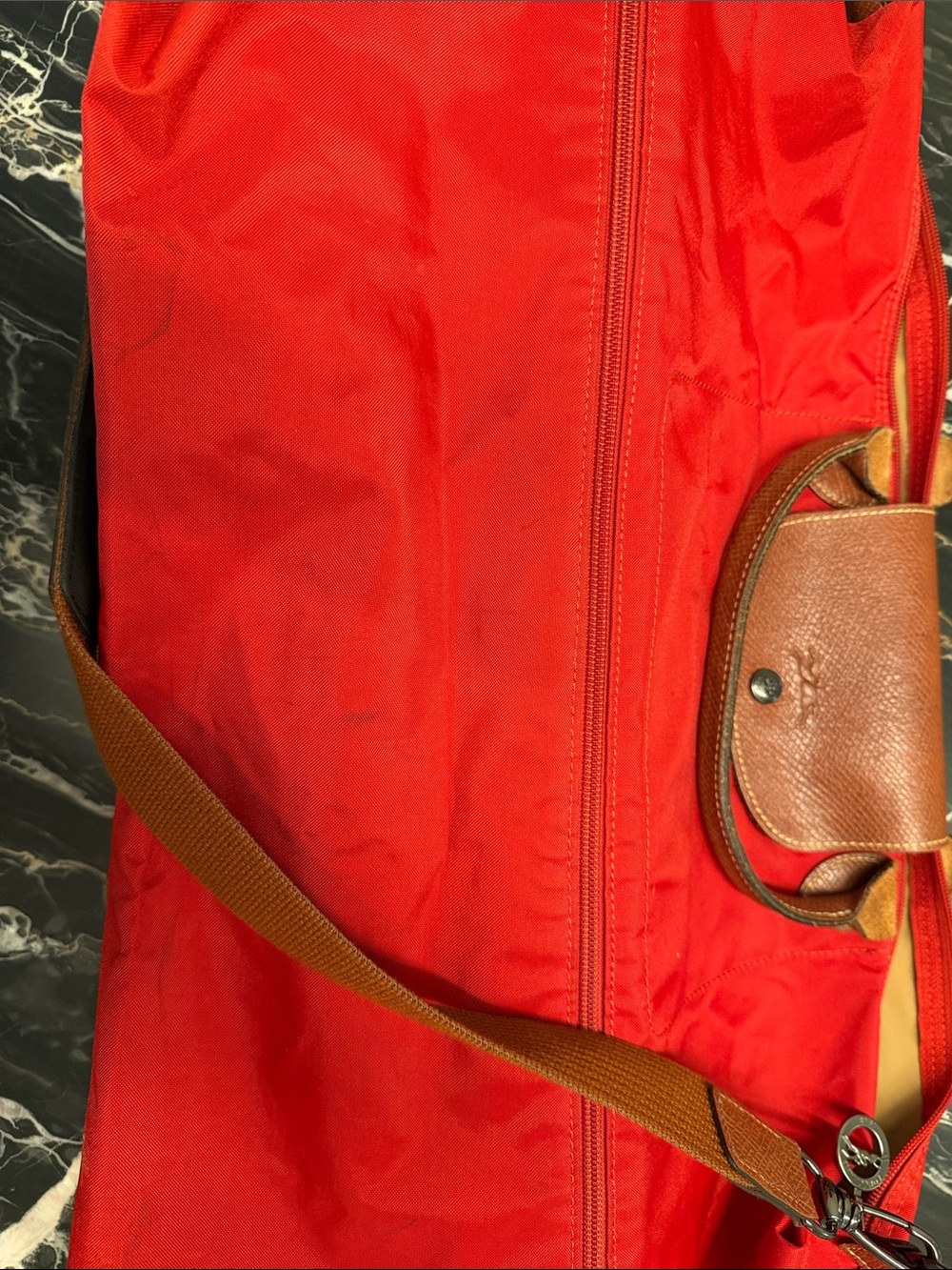 Longchamp Red Nylon Foldable Weekender with Brown Leather Trim - Picture 6 of 7